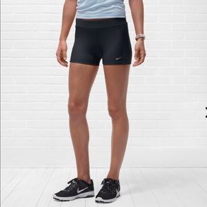 Nike Women’s Tempo Boy Short